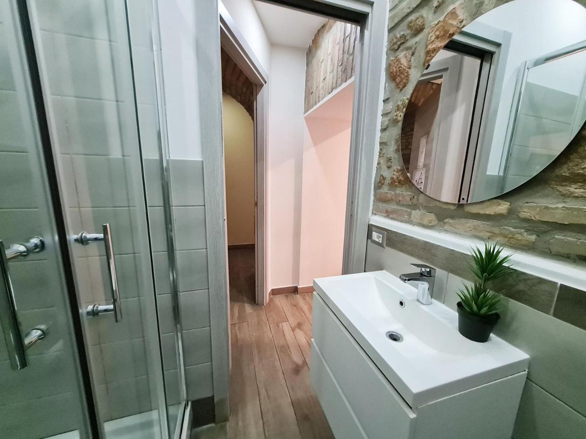 Giulya Guesthouse ローマ エクステリア 写真